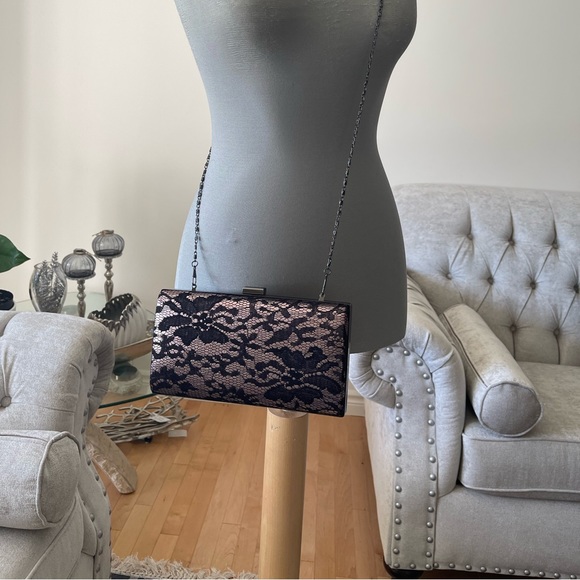 JS Collections Formal Dress - Size 6 + Evening Clutch - Picture 8 of 12